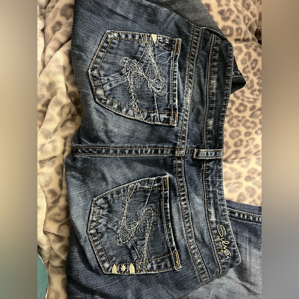 Vintage Silver boot cut Tuesday jeans mildly distressed